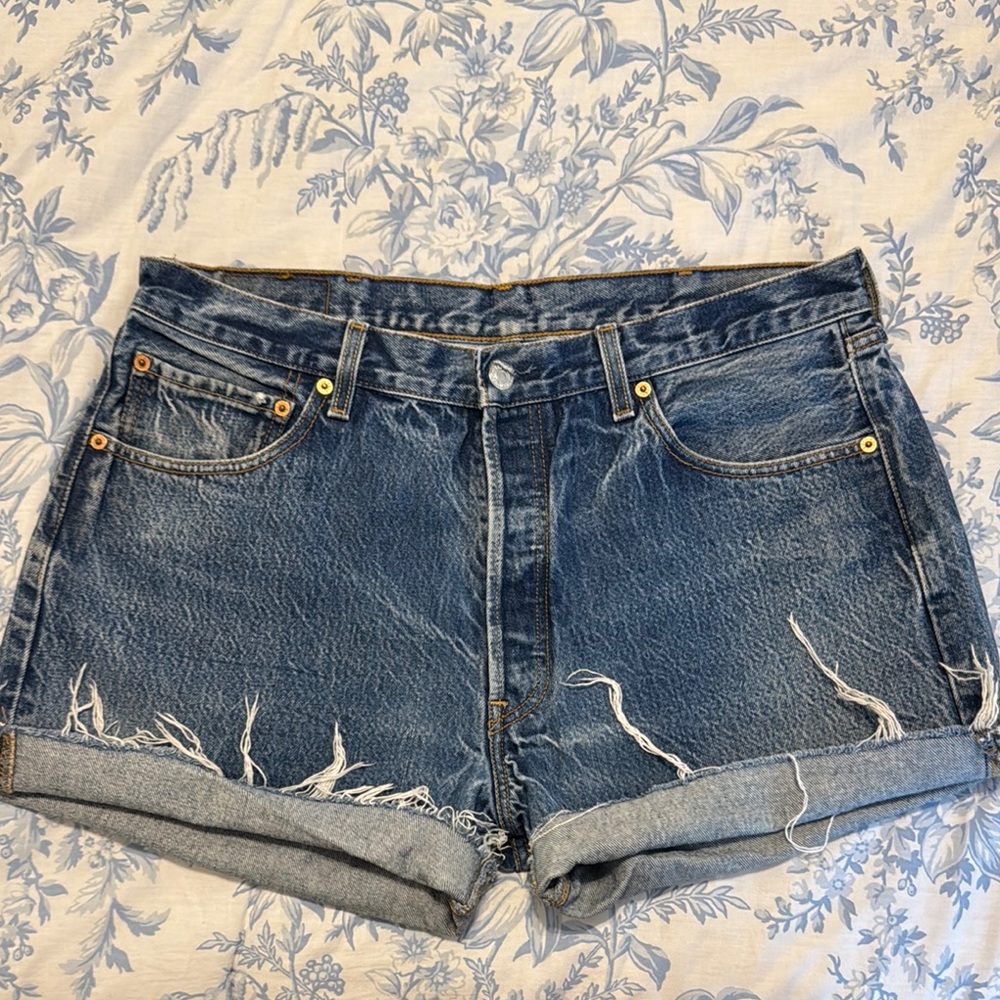 Levi’s 501 red tab Shorts